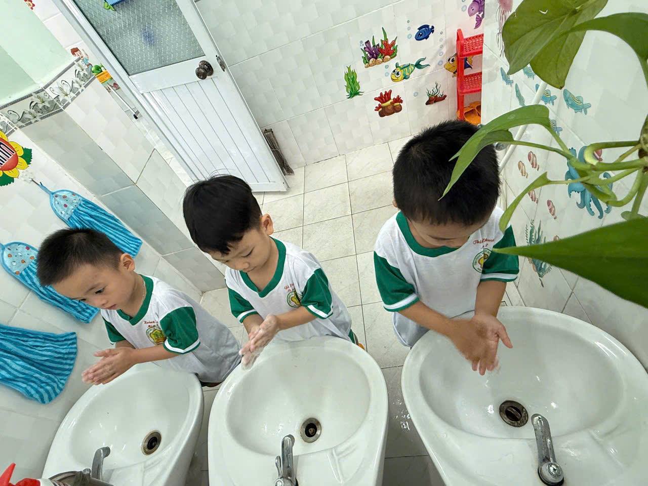 anh tin bai